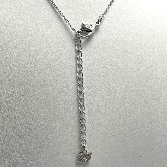 Swarovski crystal heart pendant necklace with pouch - Picture 4 of 6